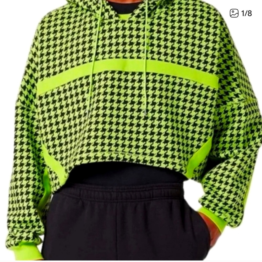 IVY PARK Tan, Green, and Purple Hooded Shrugs - Picture 15 of 16